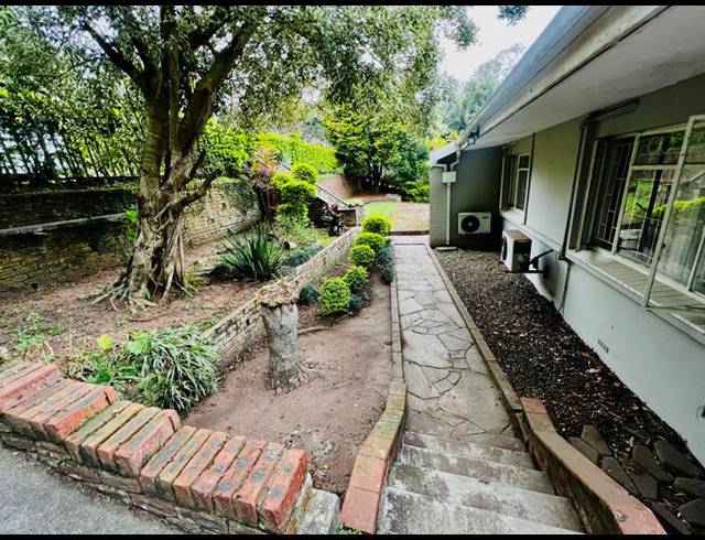 3 BEDROOM HOUSE FOR SALE IN WOODSIDE